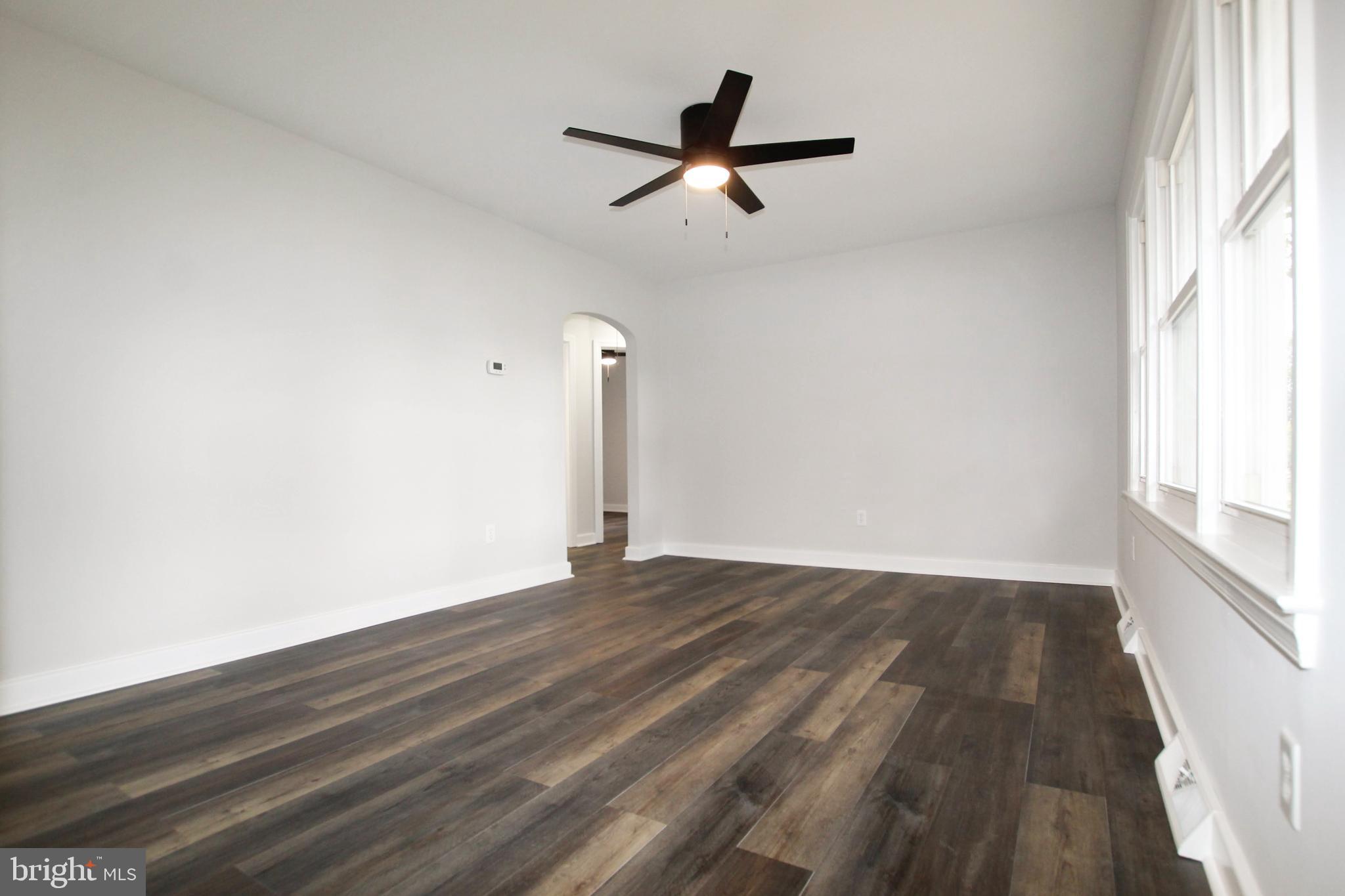 MOSS HILL ACRES - Residential