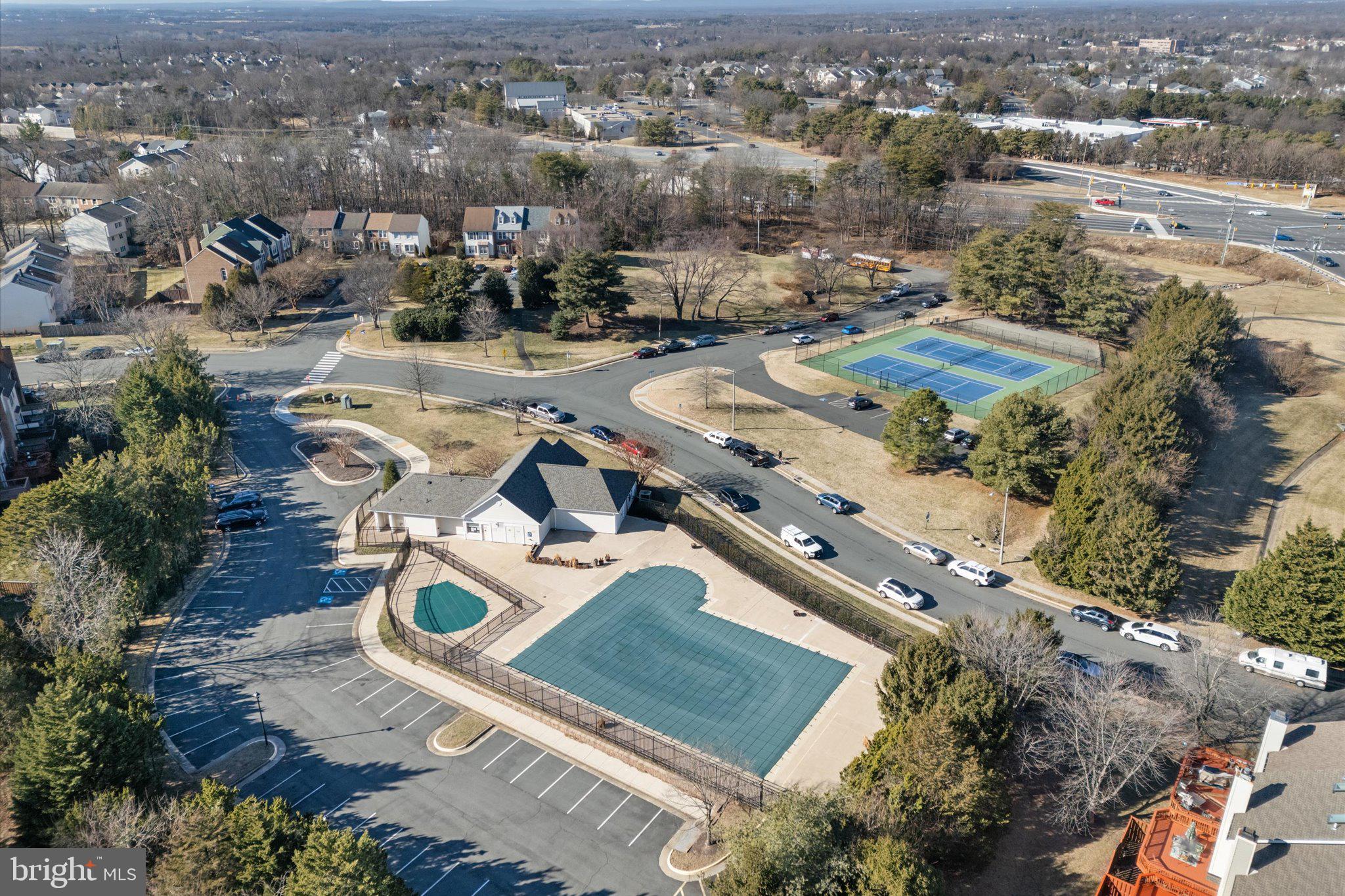 HERITAGE ESTATES - Residential