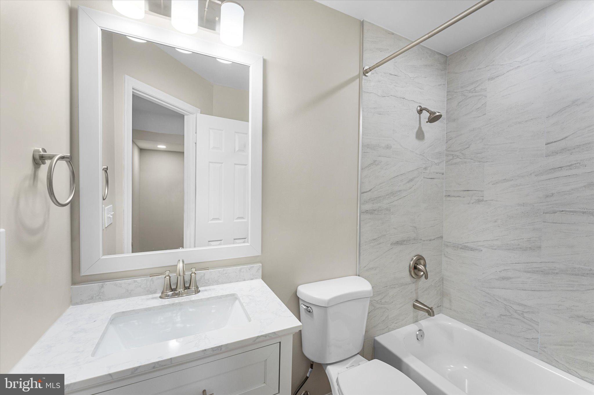 HERITAGE ESTATES - Residential