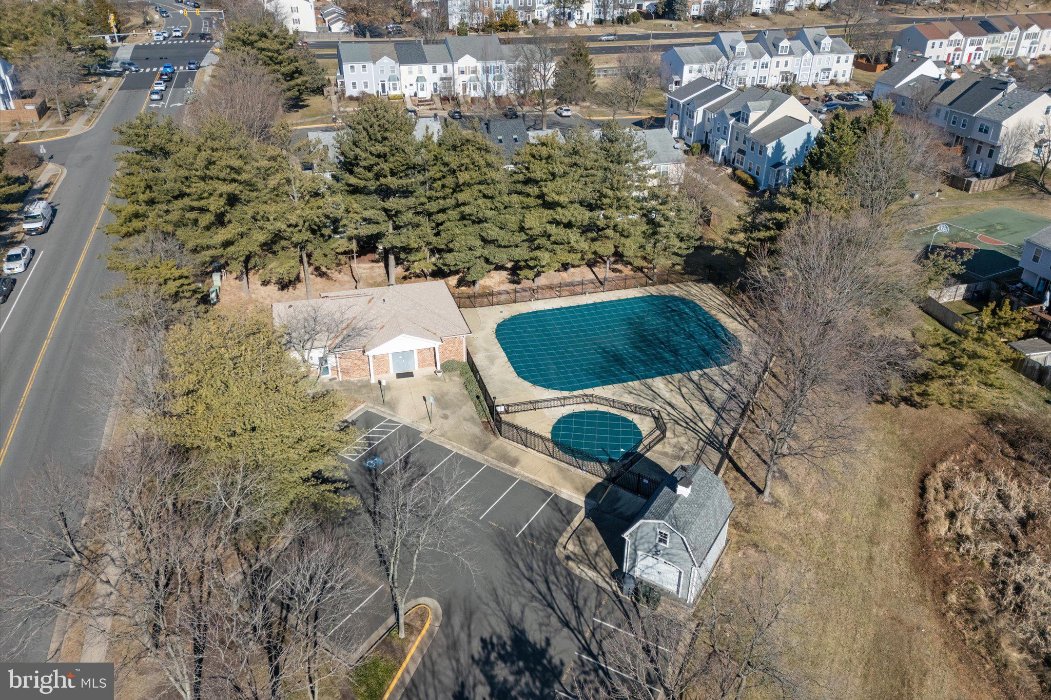 HERITAGE ESTATES - Residential