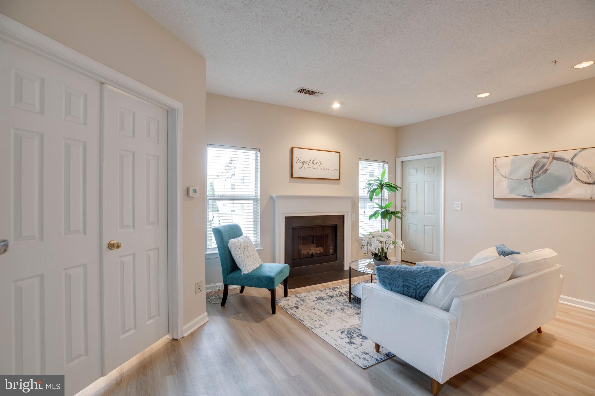 SANDERLING CONDO - Residential