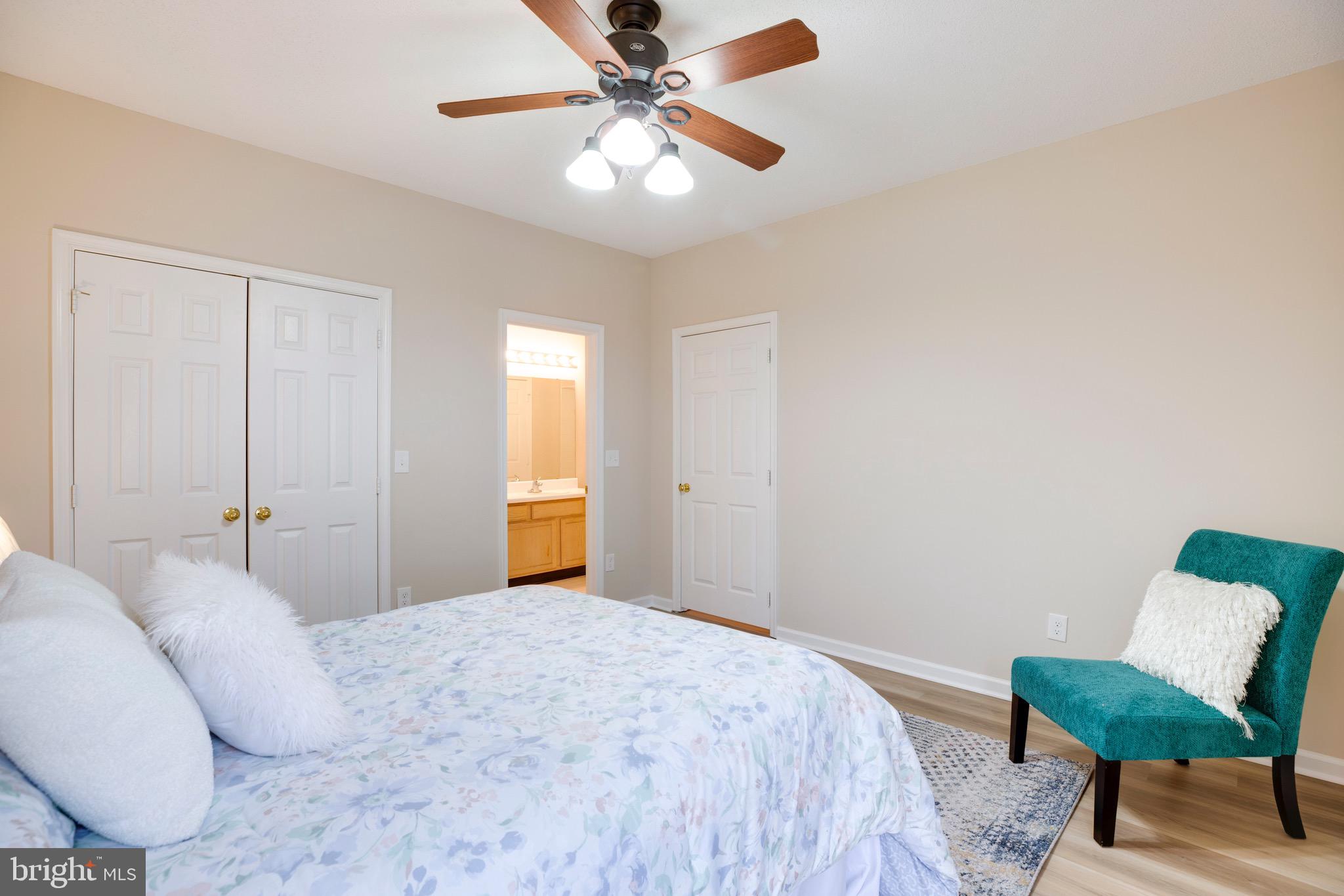 SANDERLING CONDO - Residential