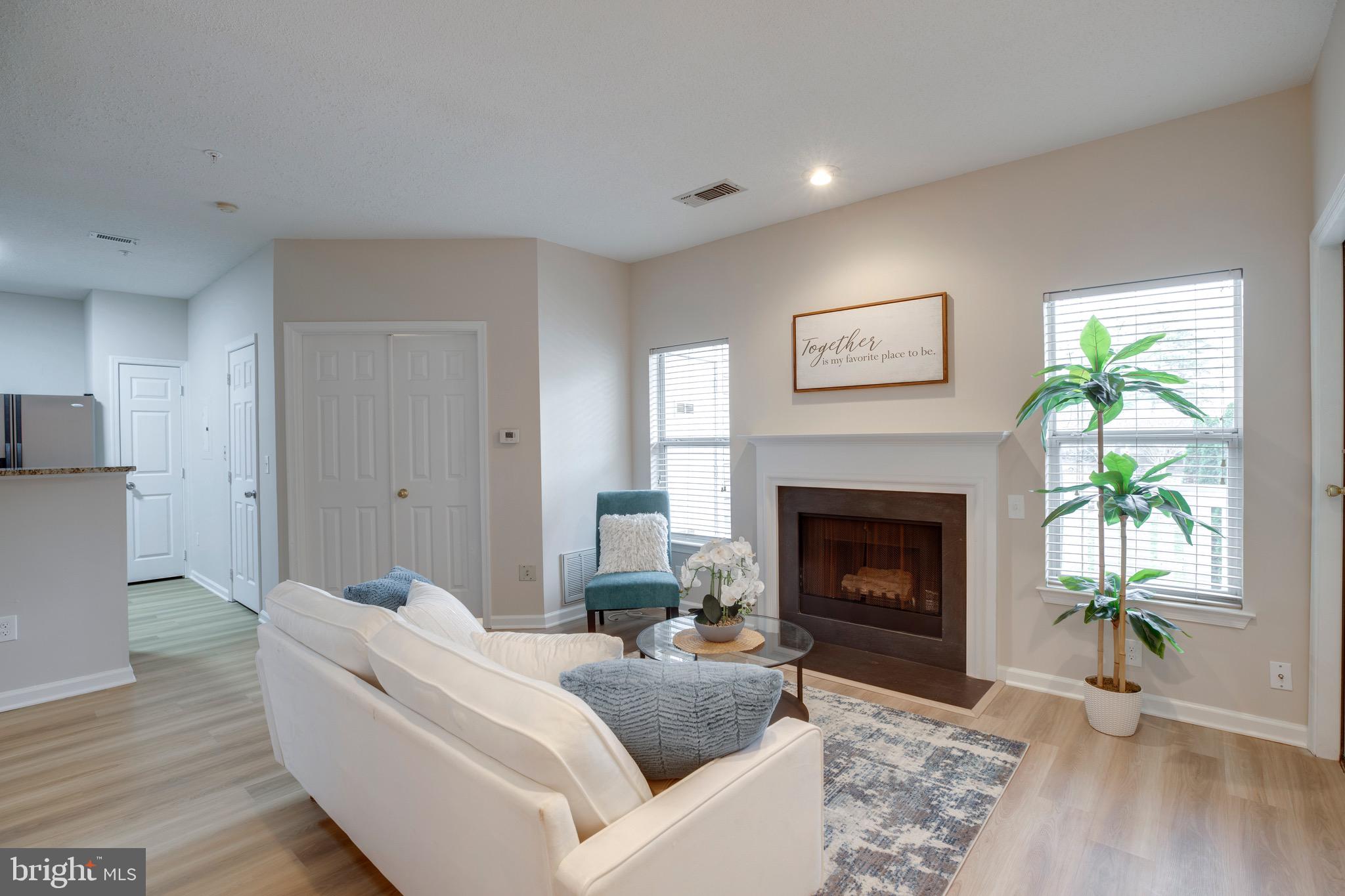 SANDERLING CONDO - Residential