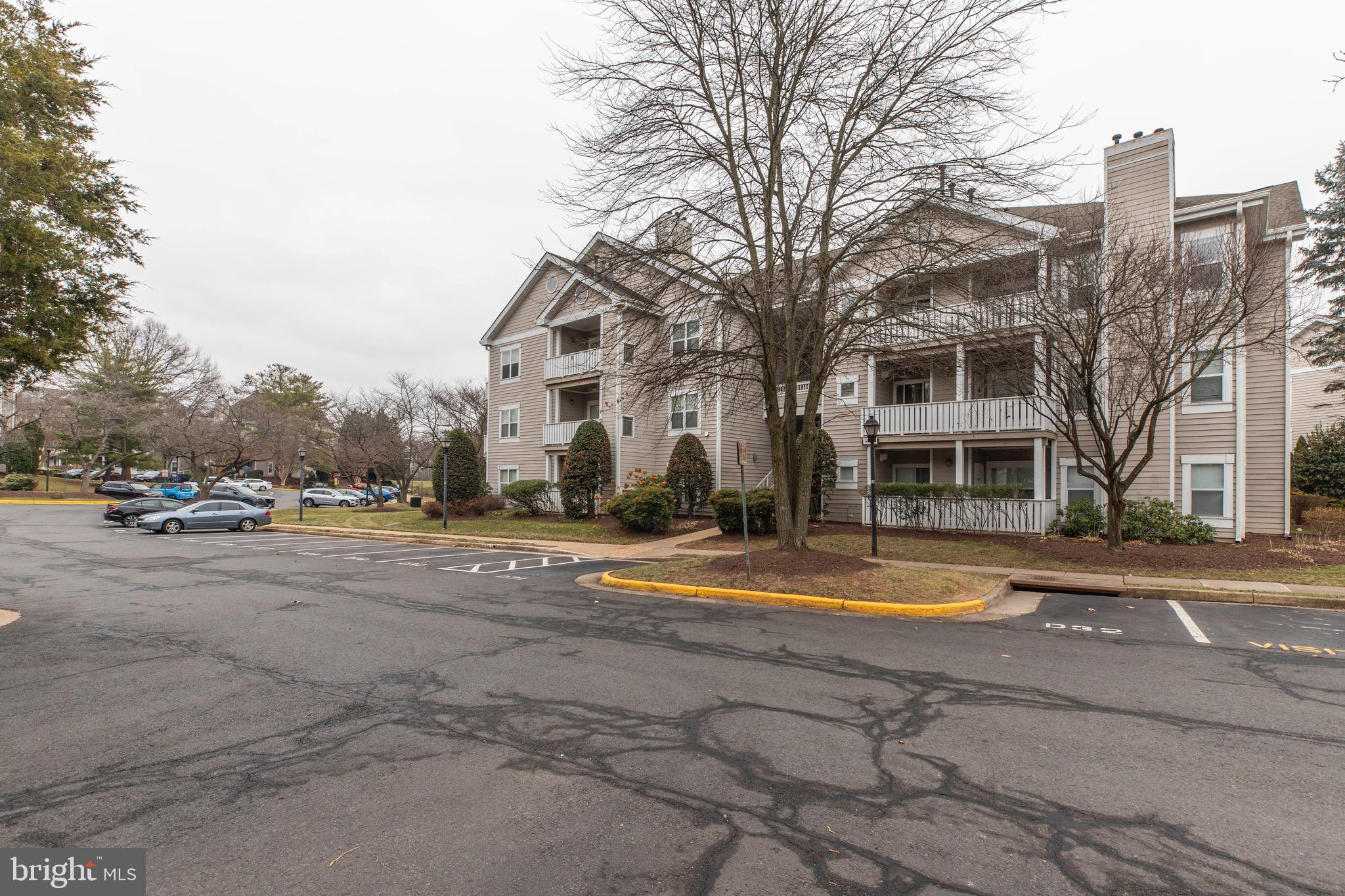 SANDERLING CONDO - Residential