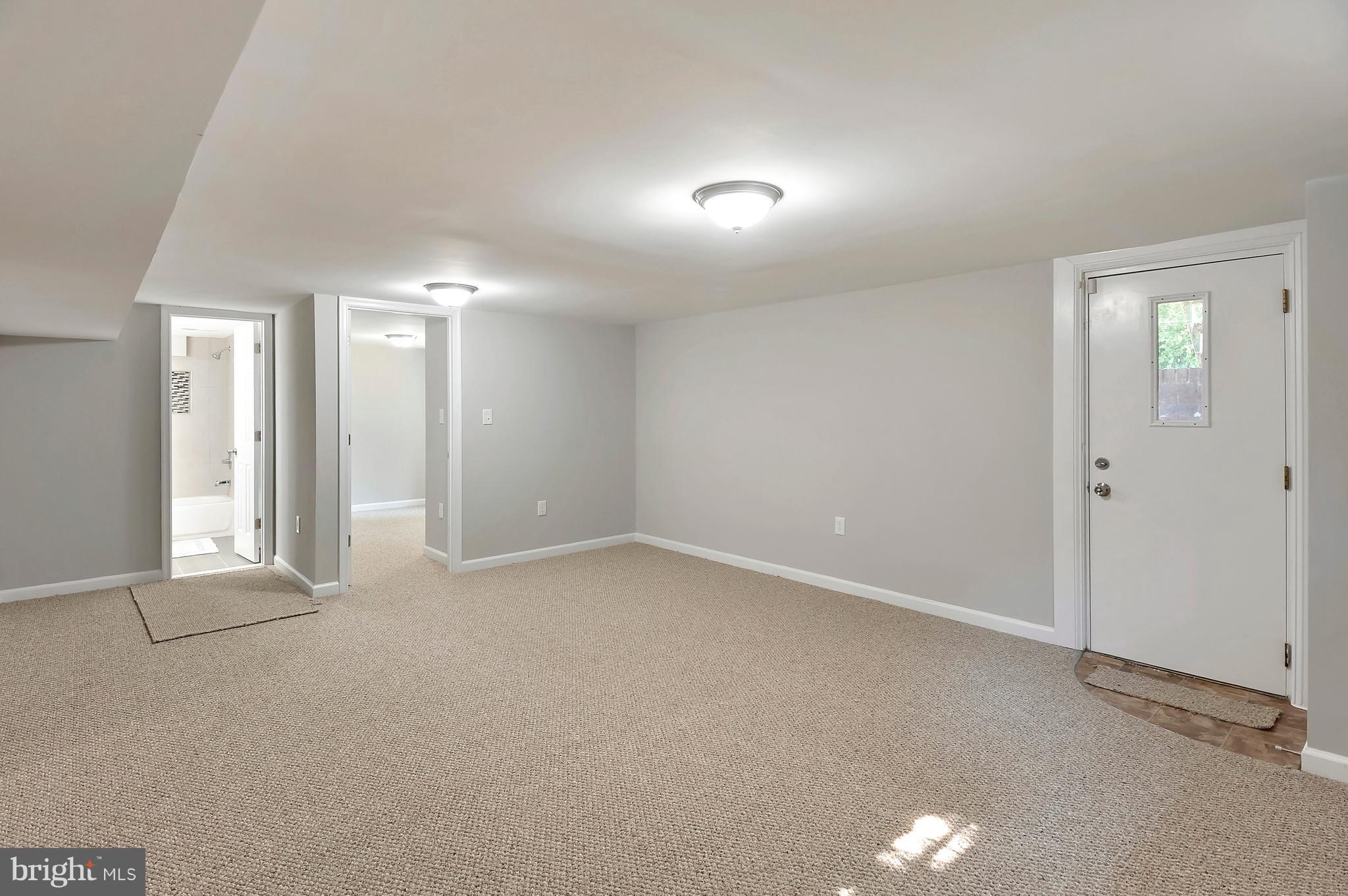 GLASSMANOR - Residential