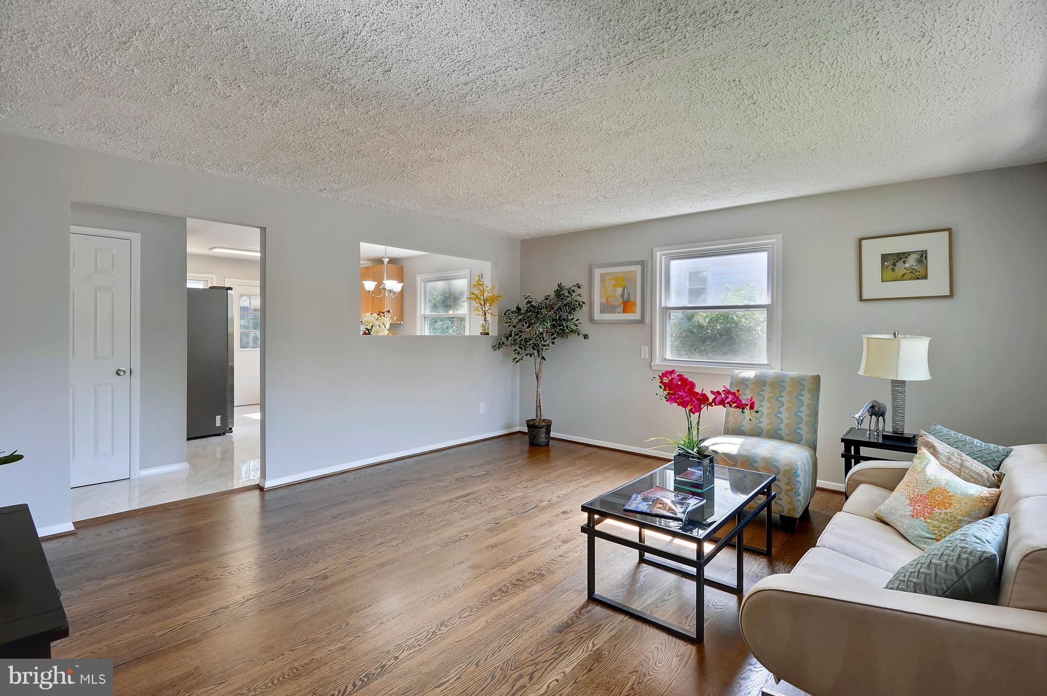 GLASSMANOR - Residential