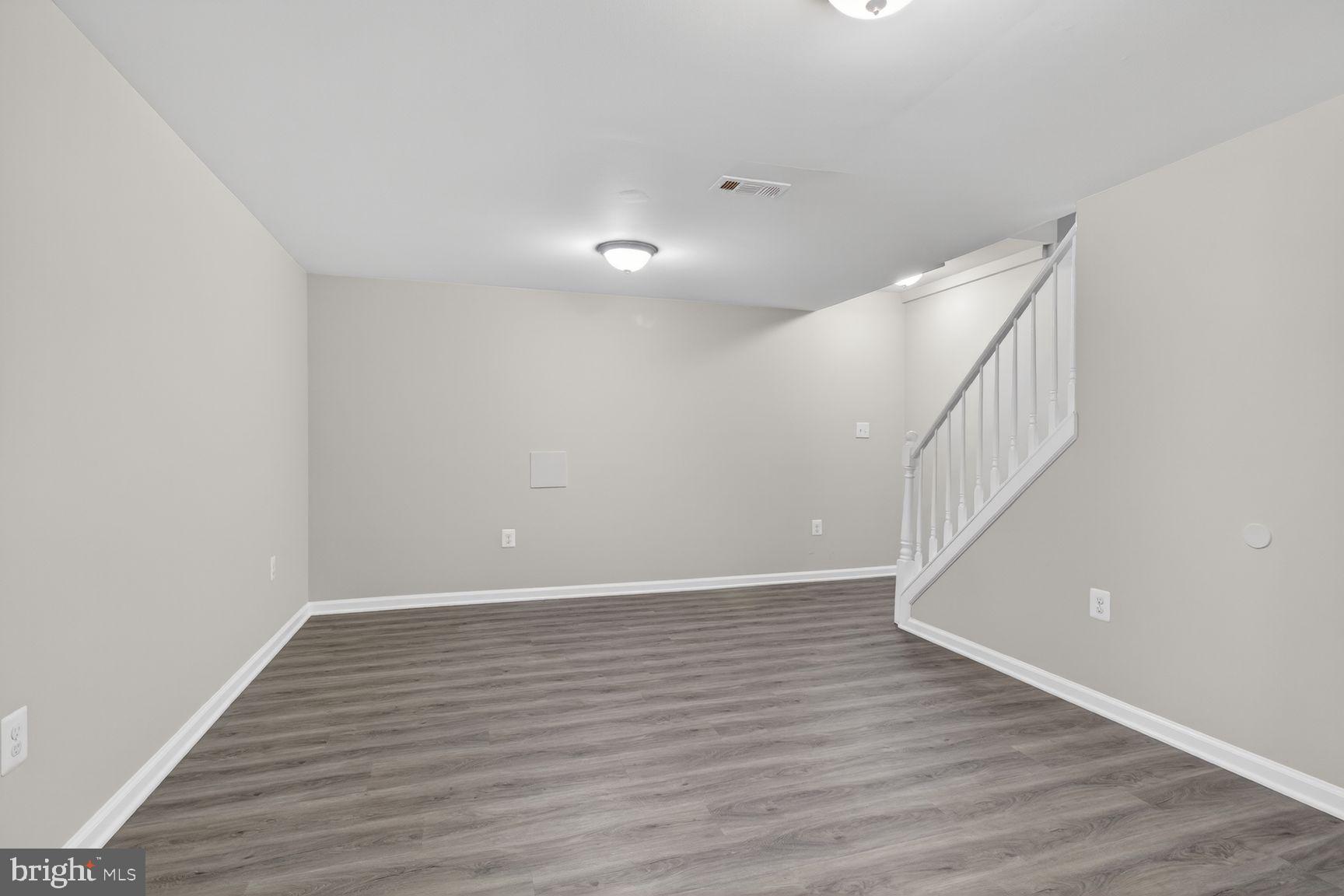 STILLMEADOWS CONDO - Residential