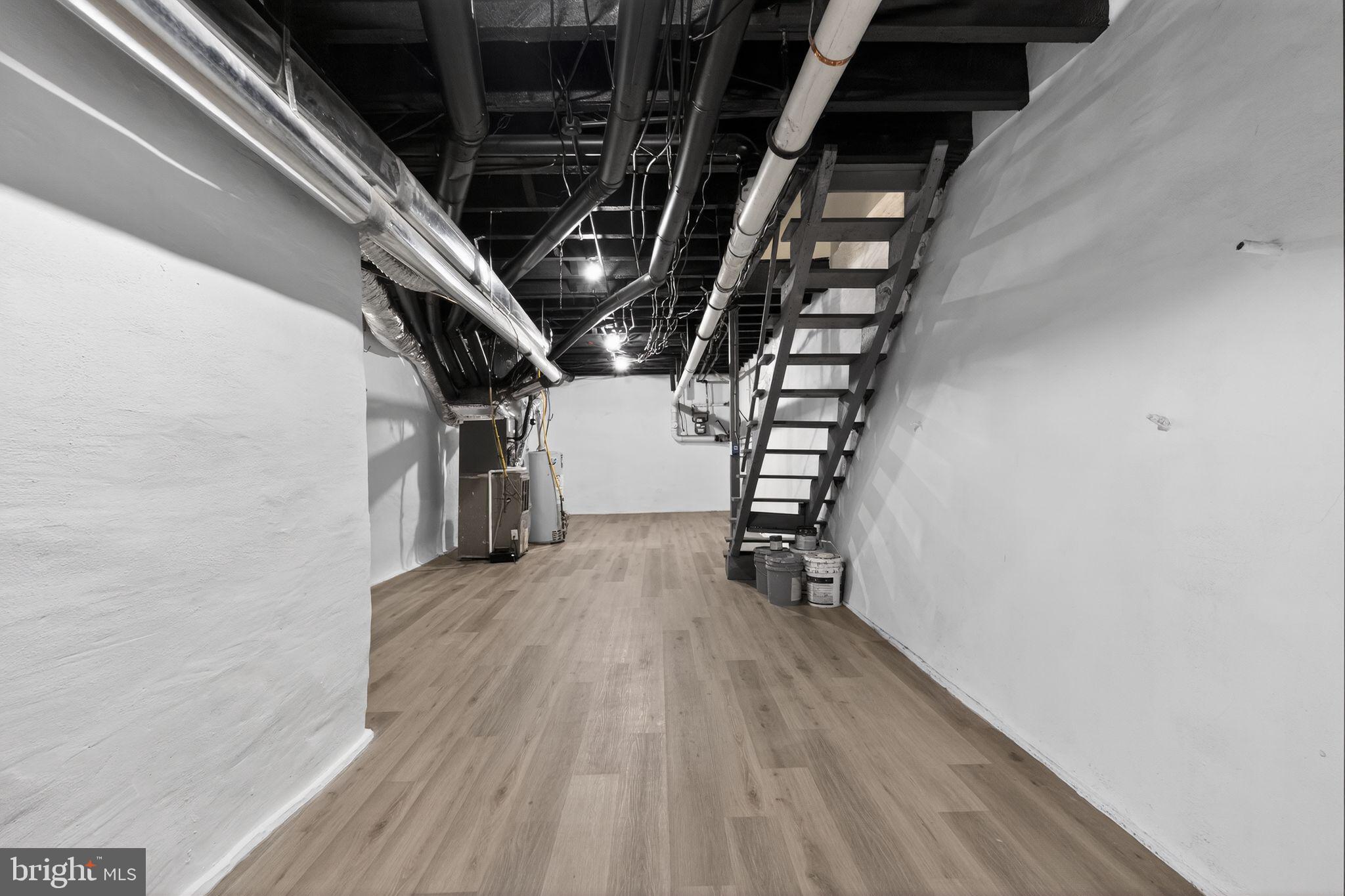 GERMANTOWN - Residential