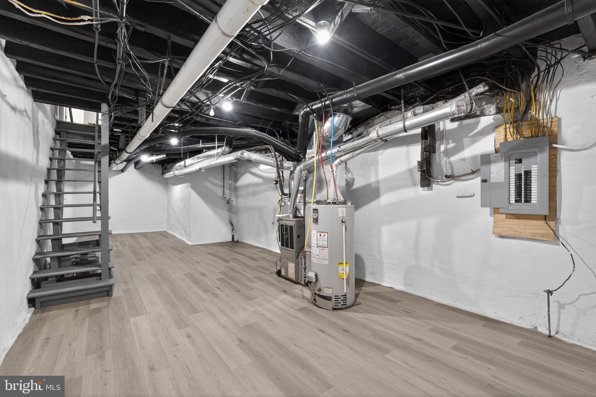 GERMANTOWN - Residential