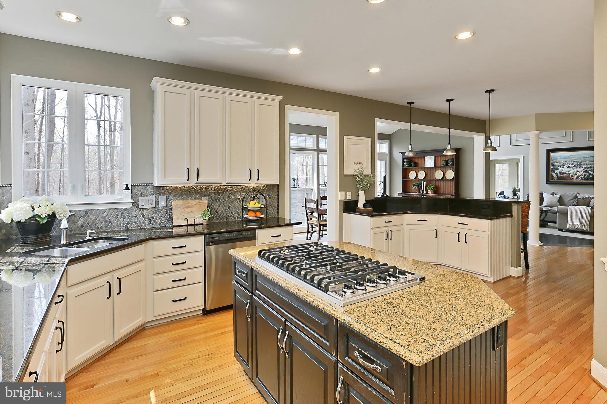 BALMORAL GREENS - Residential