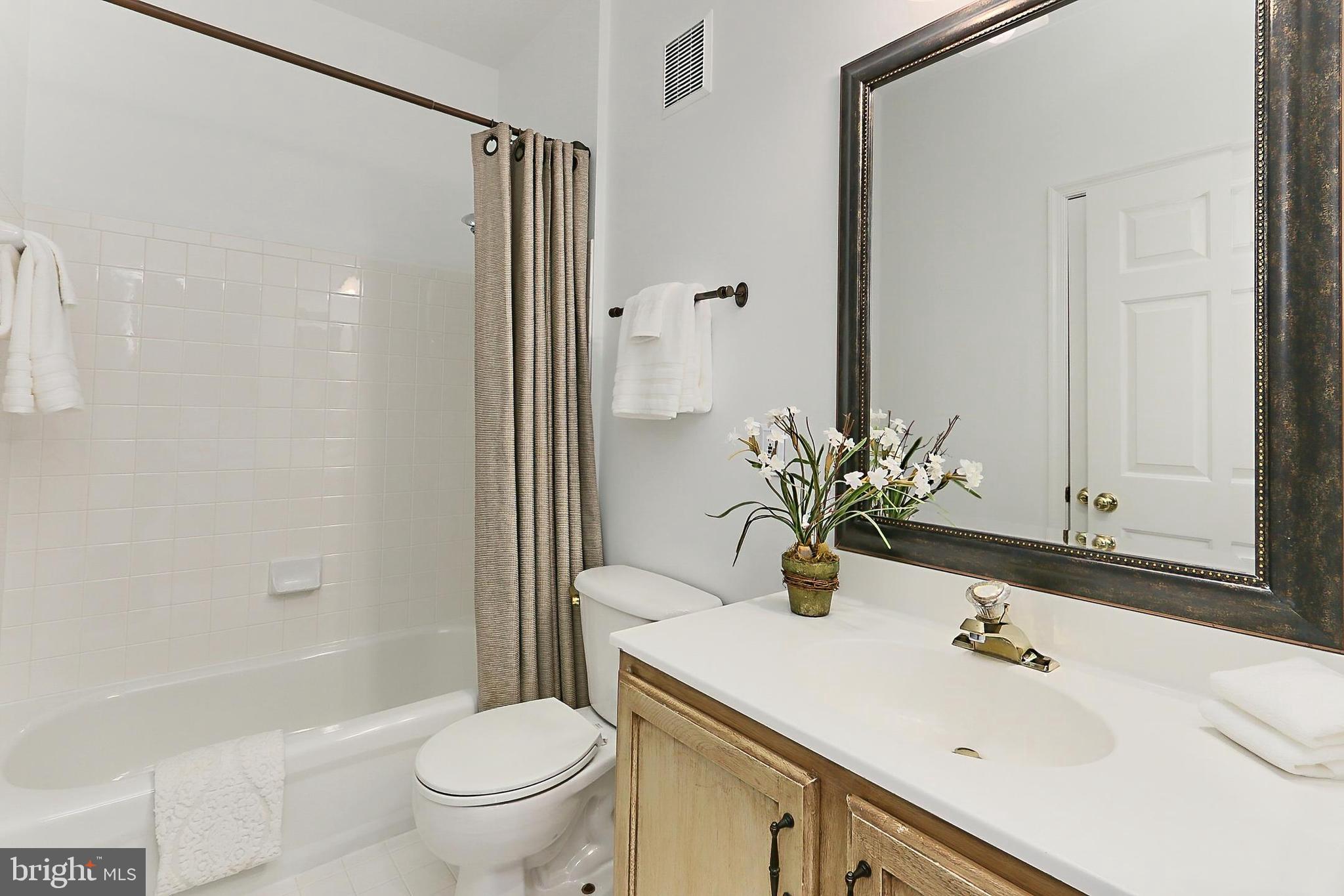 BALMORAL GREENS - Residential