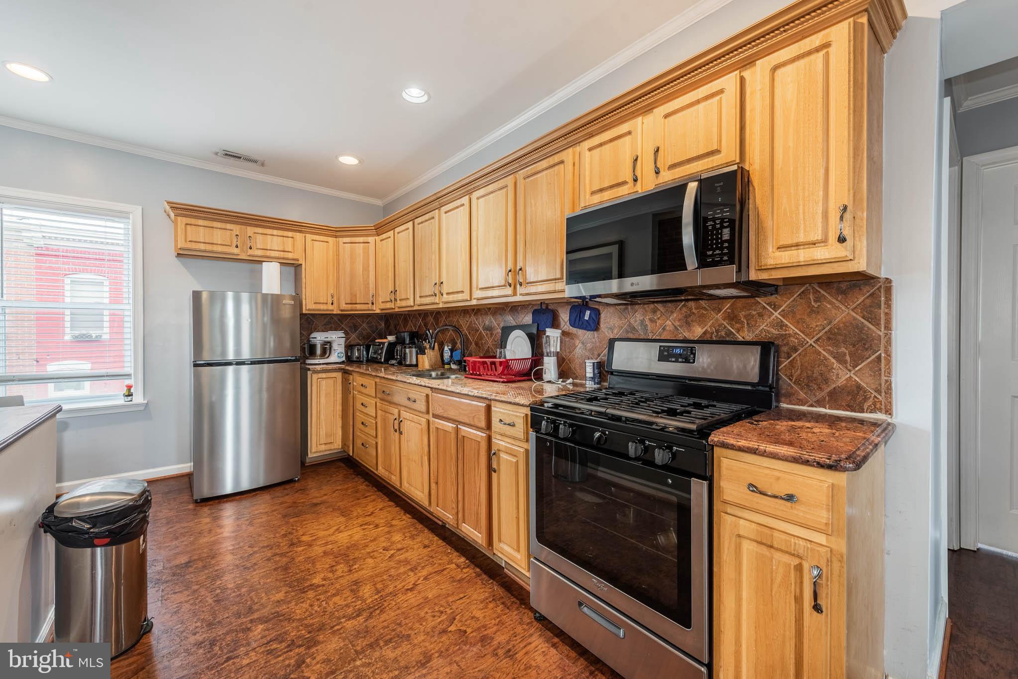 PATTERSON PARK - Commercial Sale