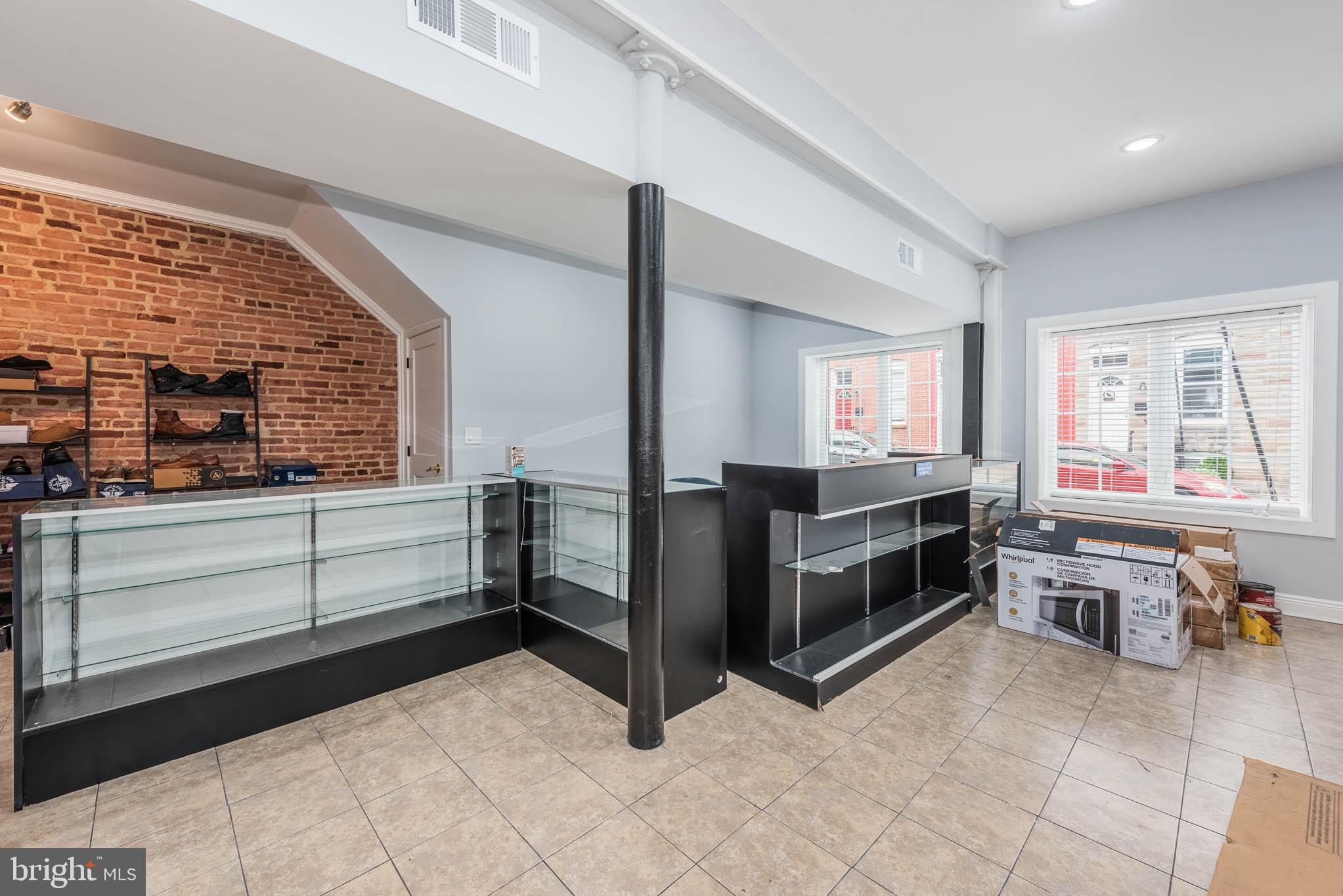 PATTERSON PARK - Commercial Sale