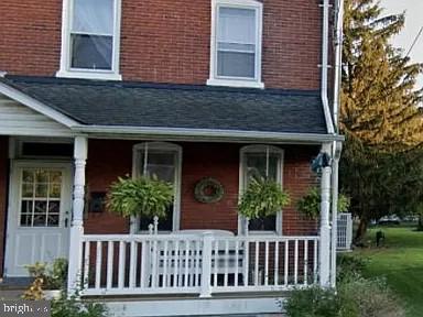 FULLY RENOVATED! Pet Friendly!!
Large home in Spring City for rent starting May 1st, full of character with modern upgrades.
MAIN FLOOR: Living, Dining, Kitchen with breakfast bar, Bonus Room, Half Bath (with washer/dryer)
2nd FLOOR: 3 Bedrooms and a full bath (with soaking tub)
3rd FLOOR: Bonus Room/4th bedroom
Basement space available for storage.
This home has been fully upgraded and has a fenced in back yard with slate patio. There is a mature tree in the yard providing shade in the summer, shed, double driveway and additional off street parking.
This house is located in the heart of Spring City, minutes away from Phoenixville, Royersford and 422 for easy access to King of Prussia and Philadelphia. Located in OJR School District, Spring City Library is walking distance along with the community pool and playground.
Price does not include utilities. Renter is responsible for all utilities including: Electric, Oil, Sewer, Water, Cable/Internet.
Renter must carry rental insurance.
No smoking inside the house.
Pets require an additional security deposit and monthly rent of $50 each.