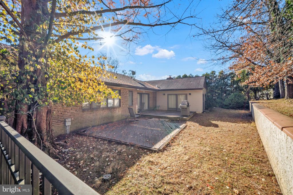 Photo of 16 S Kings Oak Lane, PHILADELPHIA, PA 19115 (MLS # PAPH2562820)