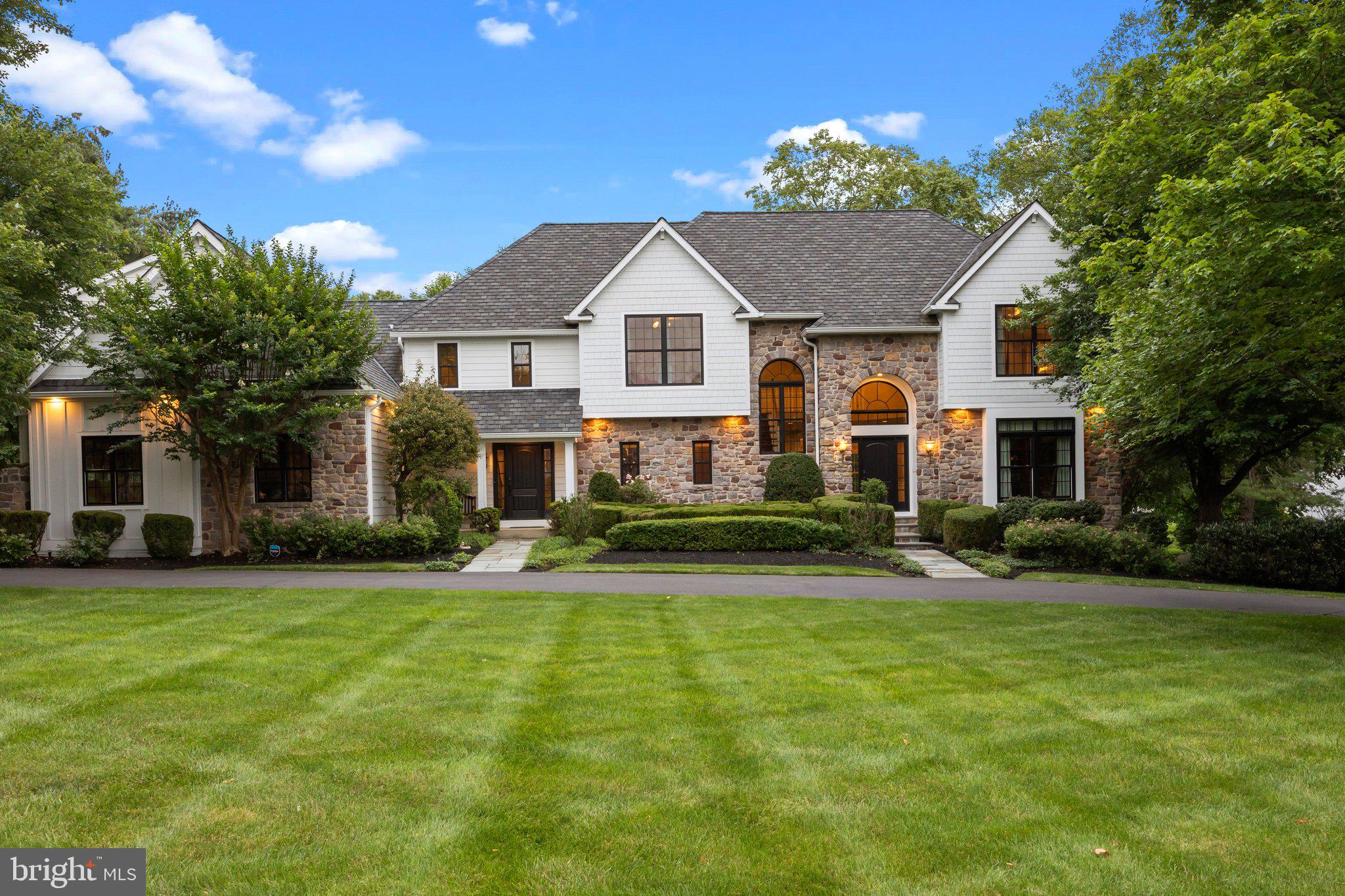 WEATHERFIELD - Residential