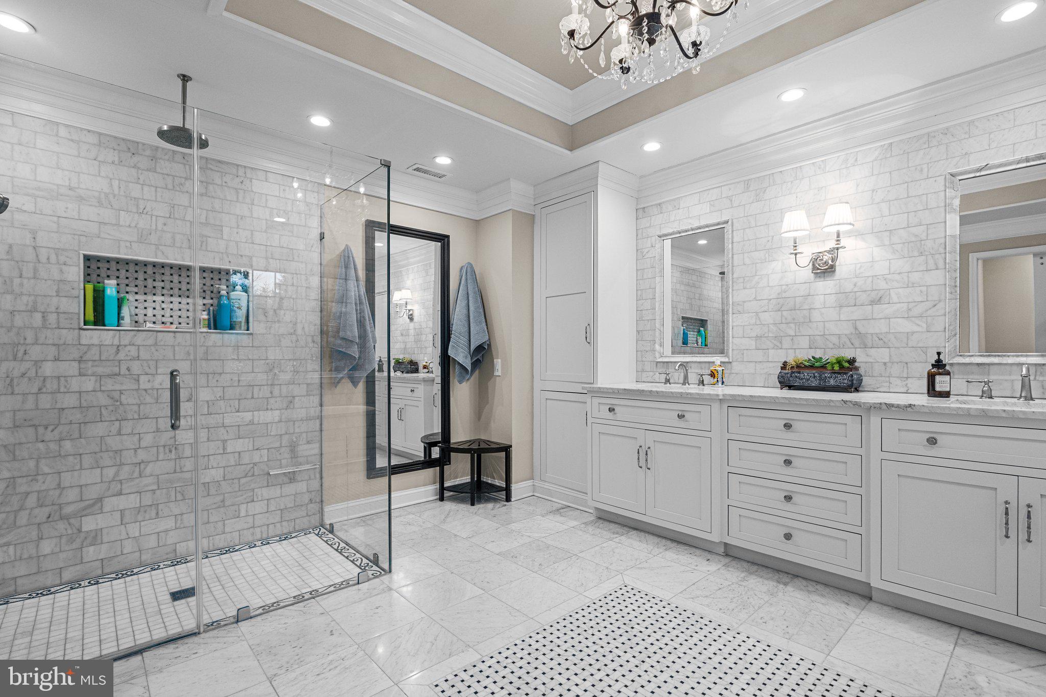 WEATHERFIELD - Residential