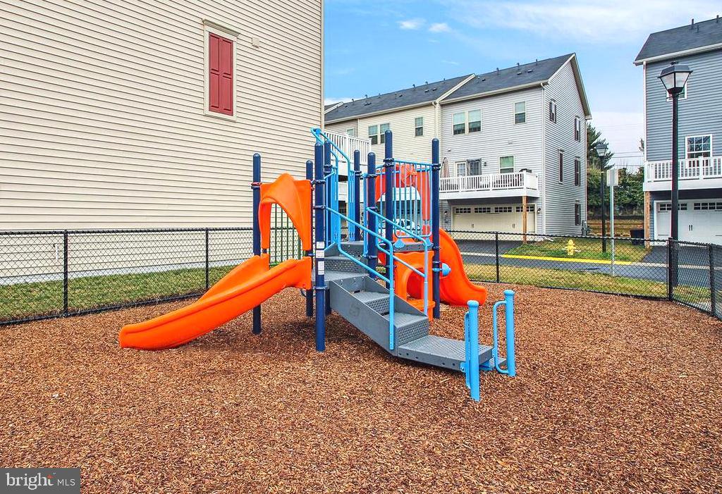 CEDAR HILL - Residential