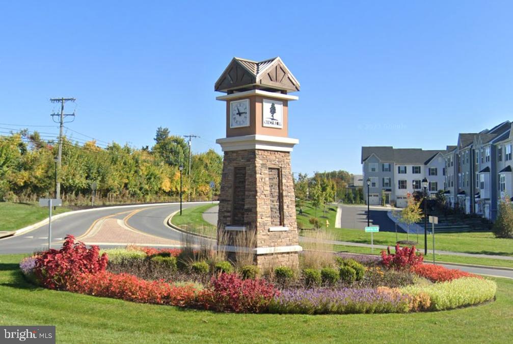 CEDAR HILL - Residential