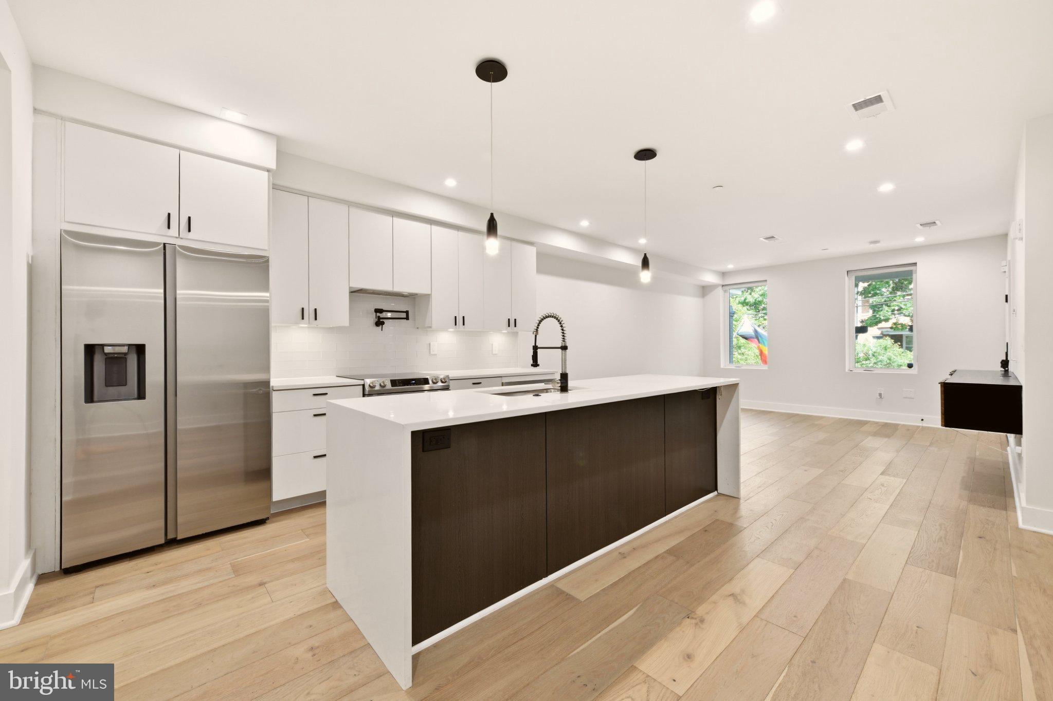 320 WEBSTER STREET NW 2