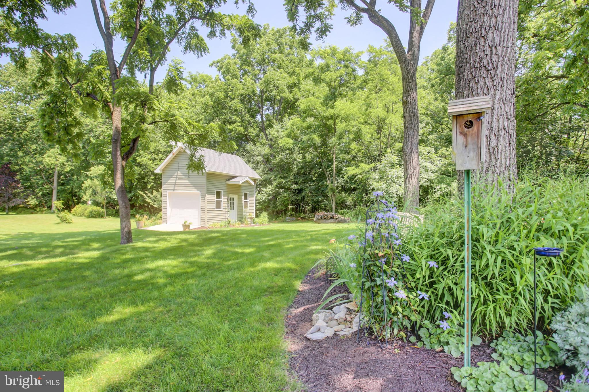 MOSS SPRING ESTATES - Residential