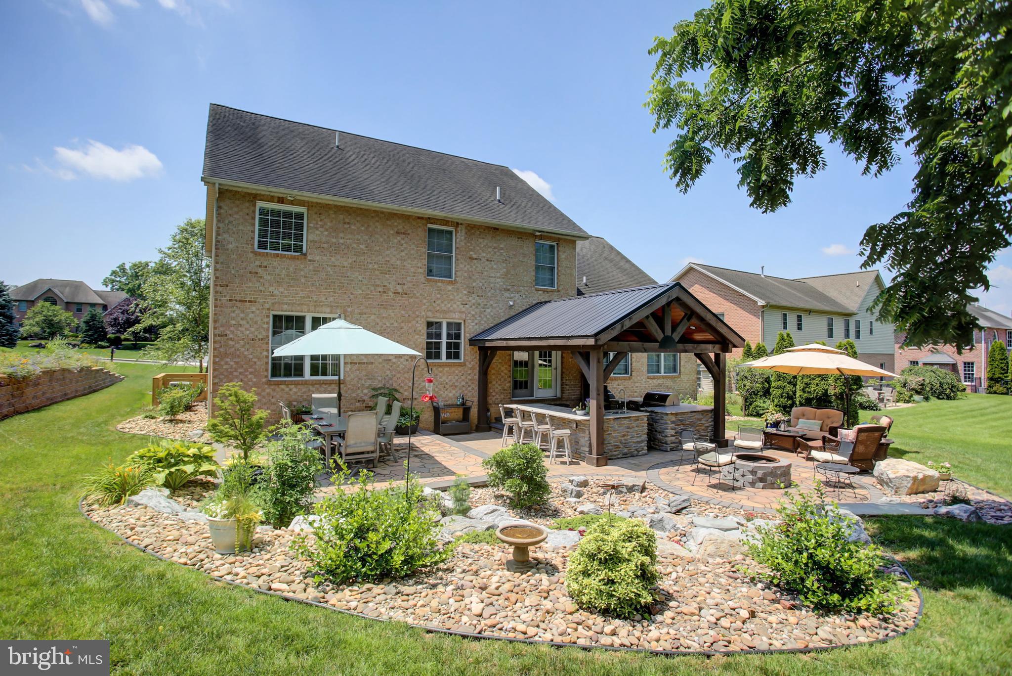 MOSS SPRING ESTATES - Residential