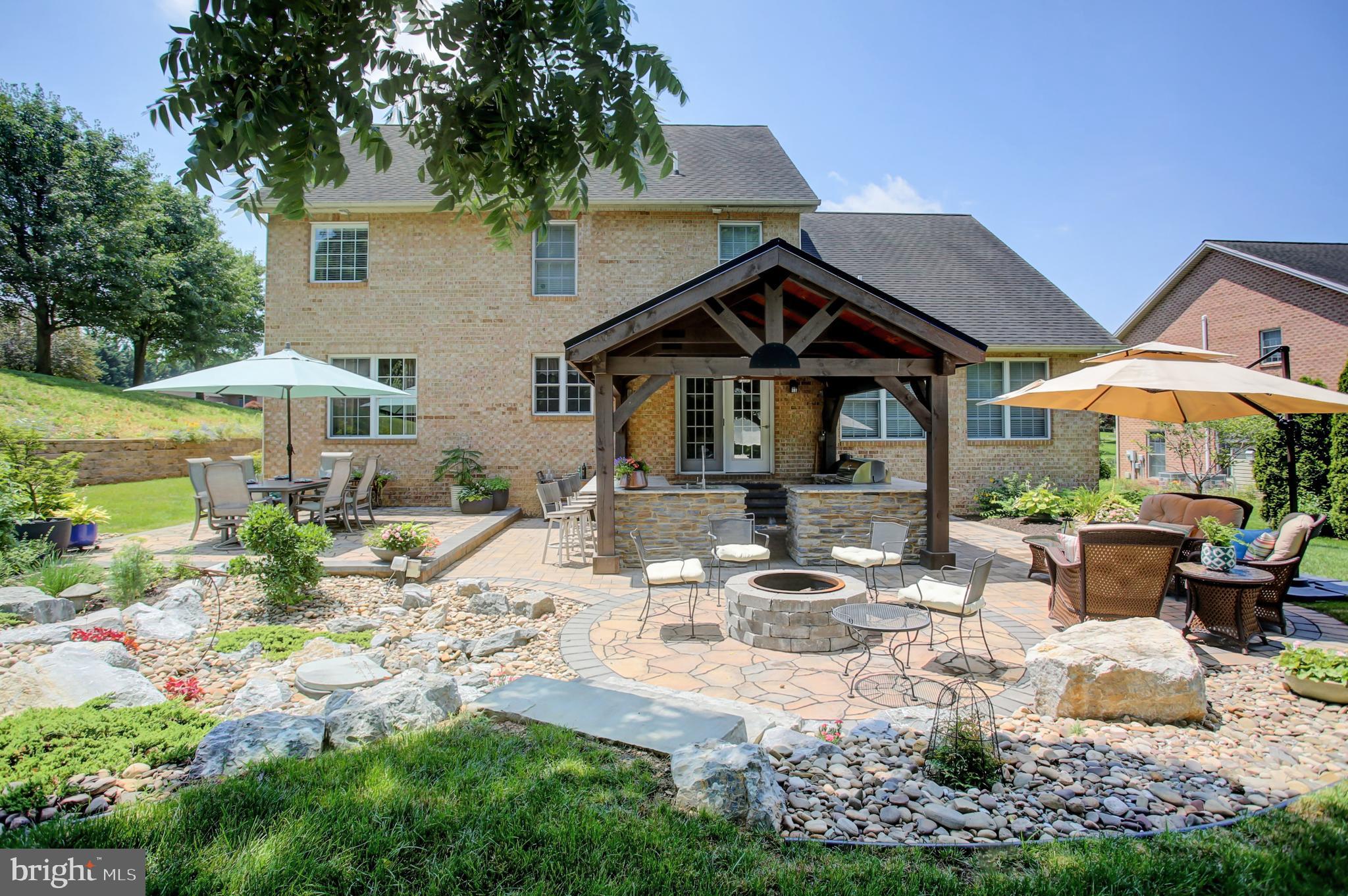 MOSS SPRING ESTATES - Residential