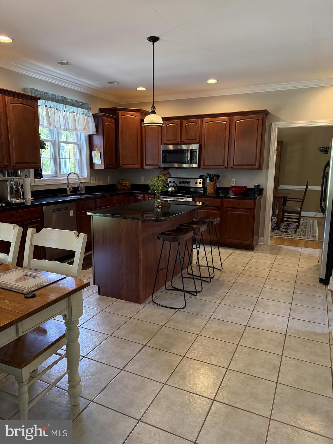 MOSS SPRING ESTATES - Residential