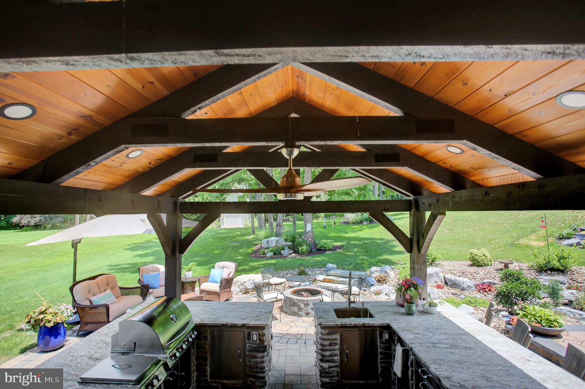 MOSS SPRING ESTATES - Residential