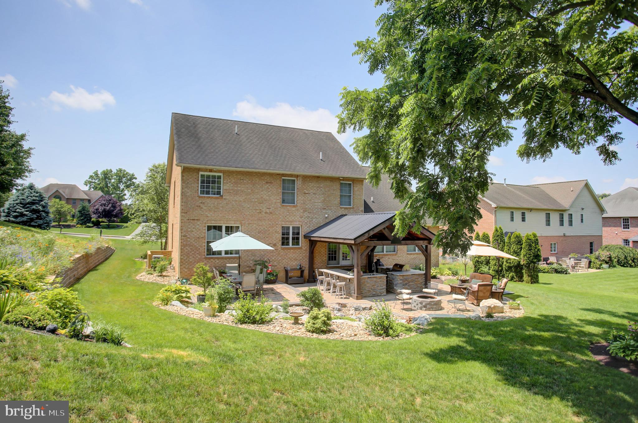 MOSS SPRING ESTATES - Residential