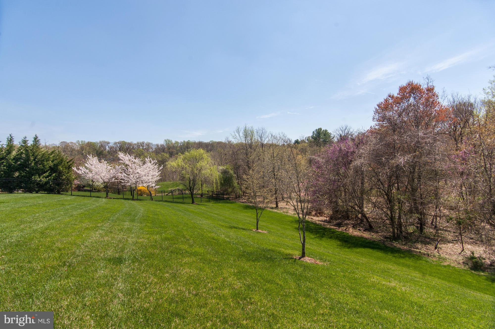 POTOMAC OUTSIDE - Residential