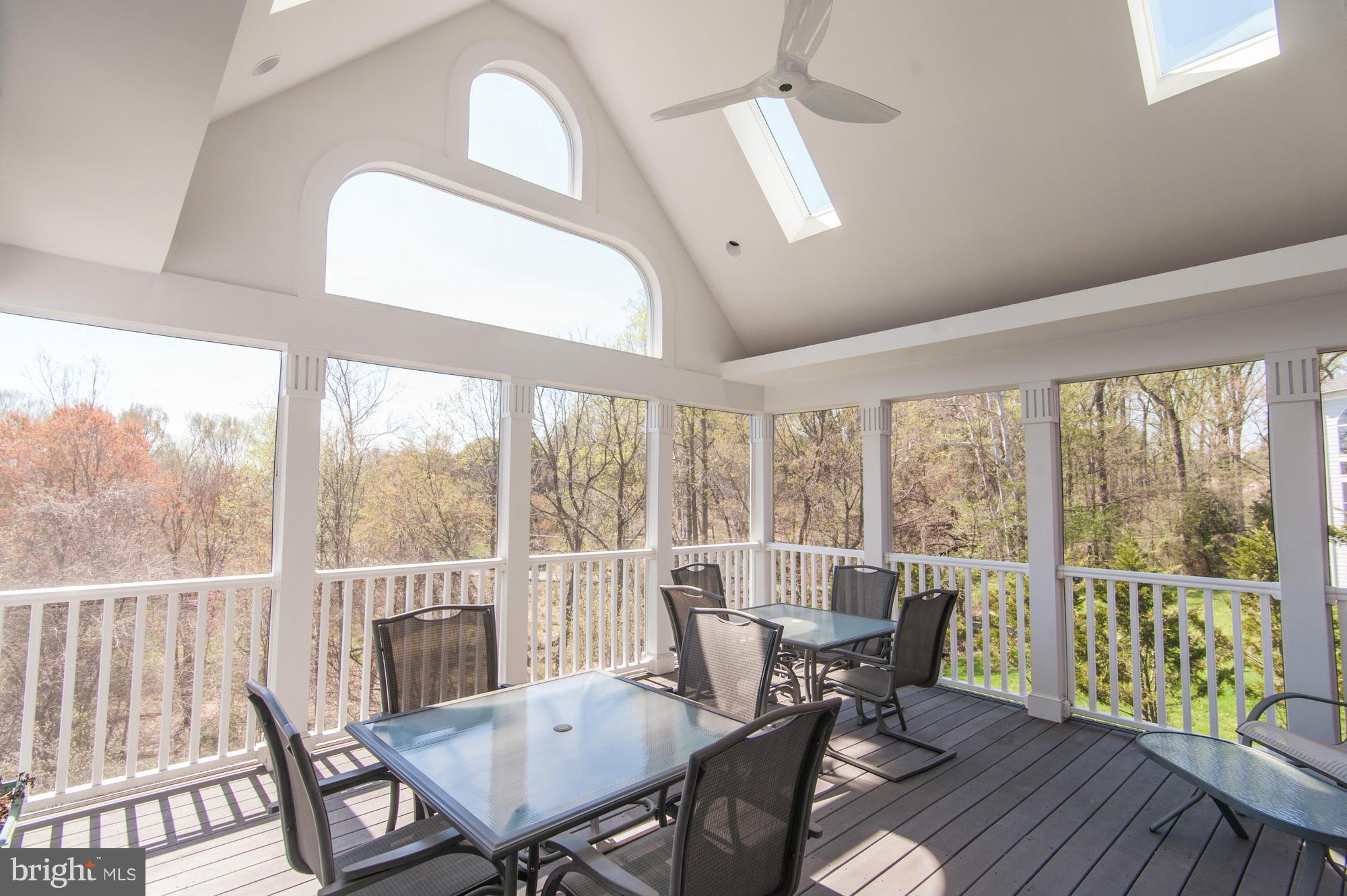 POTOMAC OUTSIDE - Residential