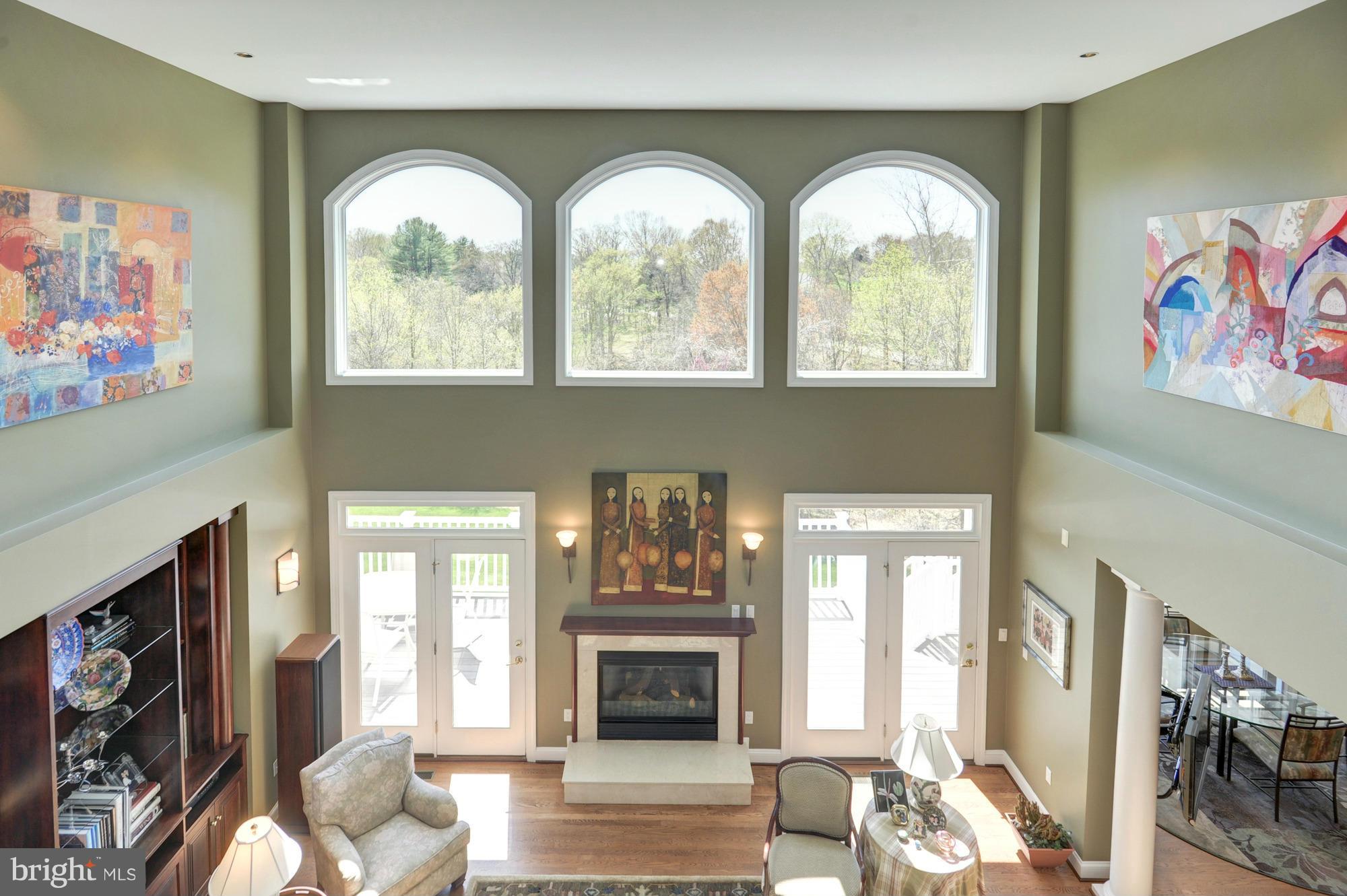 POTOMAC OUTSIDE - Residential