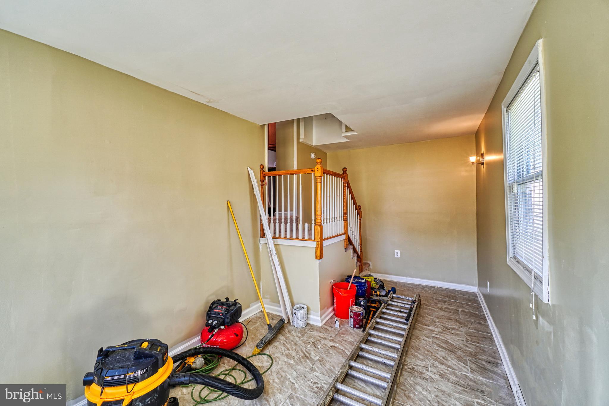 CHAPEL OAKS - Residential Lease