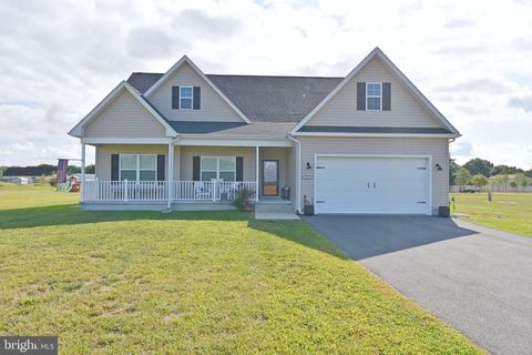 Photo of 29113 Contessa Court, LAUREL, DE 19956 (MLS # DESU2101304)