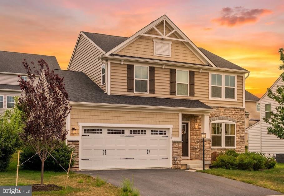 112 FRINGETREE COURT