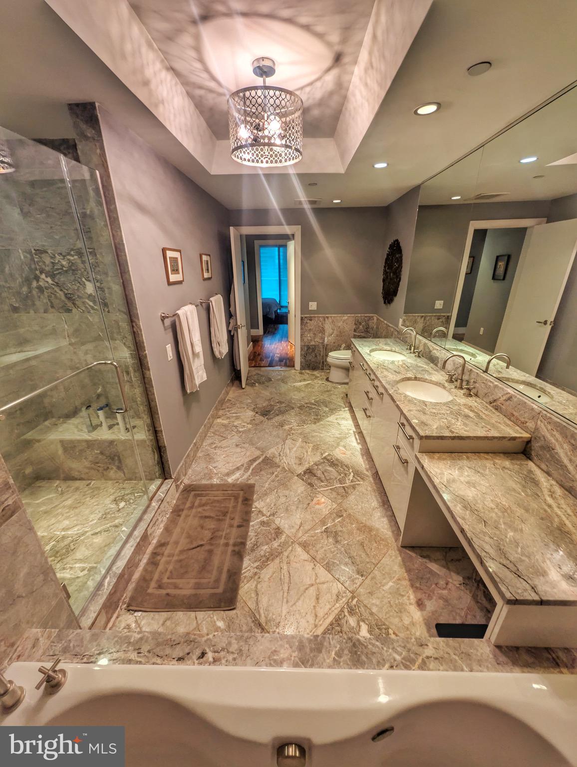 TURNBERRY TOWER - Residential Lease