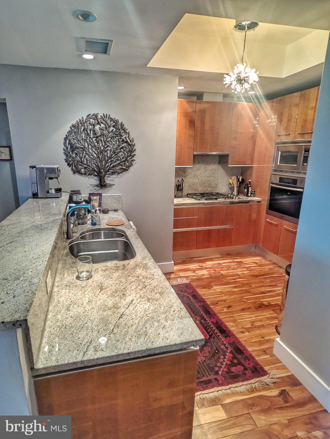 TURNBERRY TOWER - Residential Lease