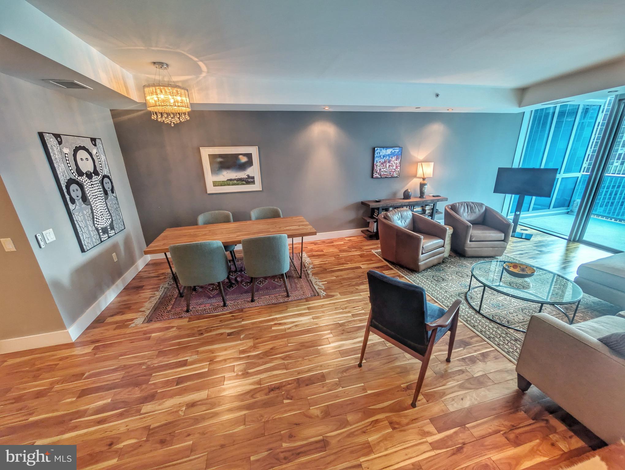 TURNBERRY TOWER - Residential Lease