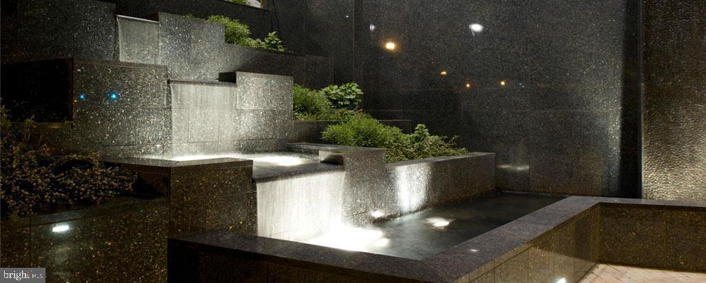 TURNBERRY TOWER - Residential Lease