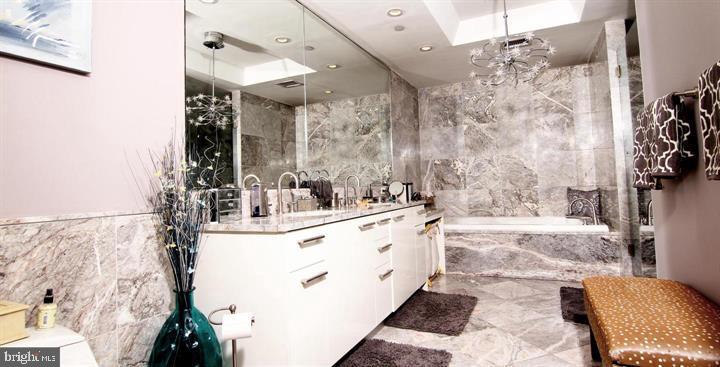 TURNBERRY TOWER - Residential Lease