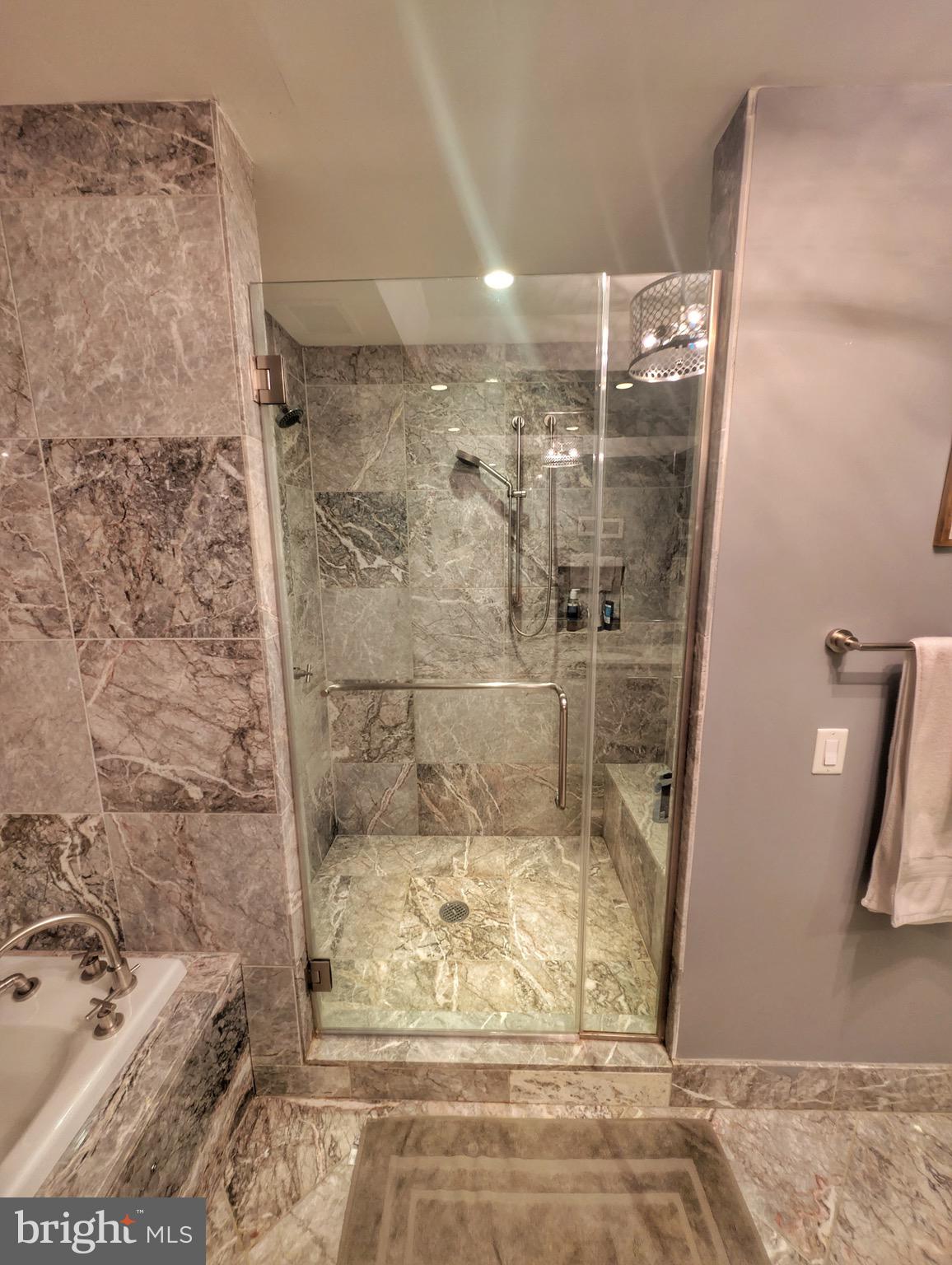 TURNBERRY TOWER - Residential Lease