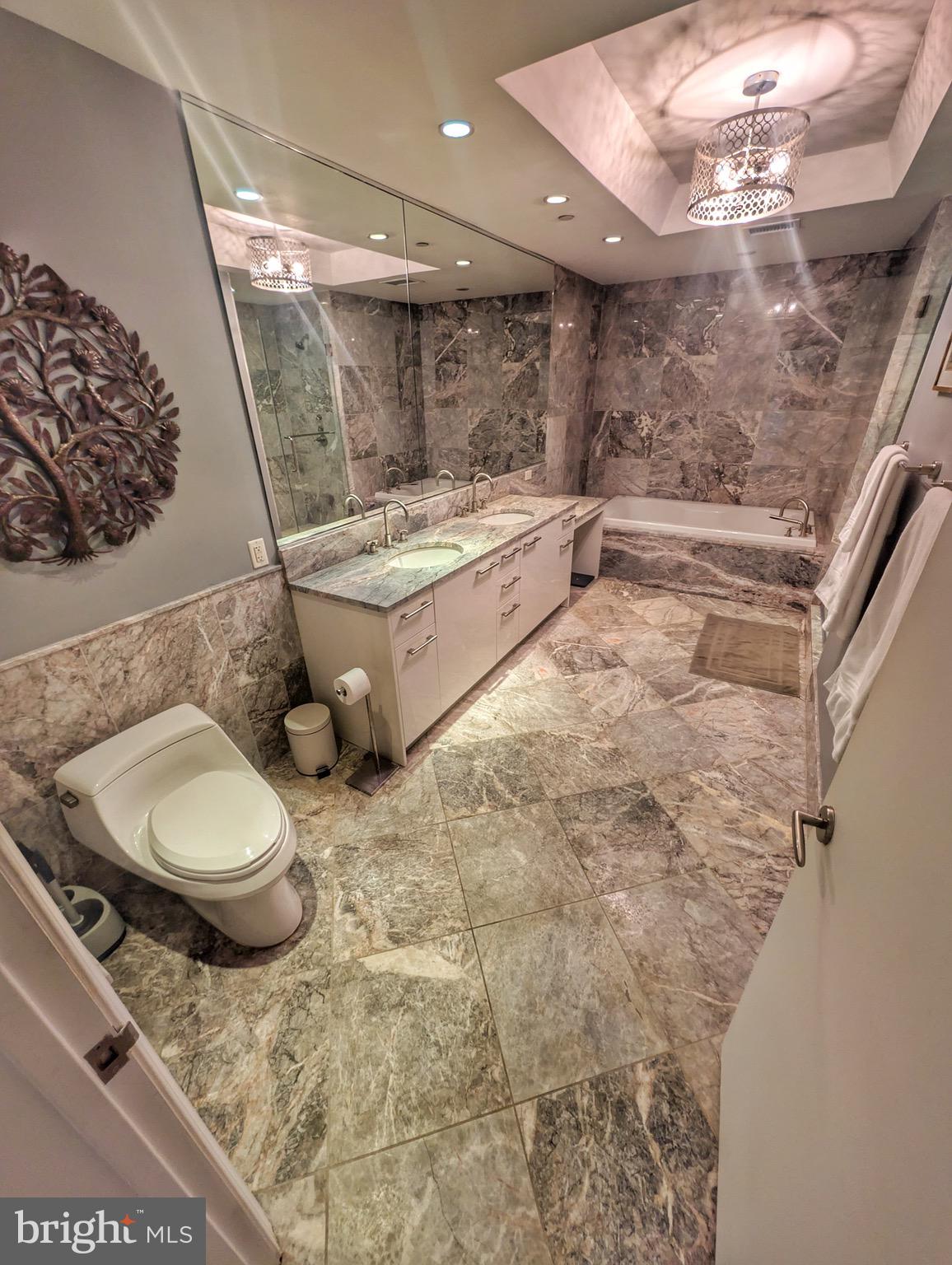 TURNBERRY TOWER - Residential Lease