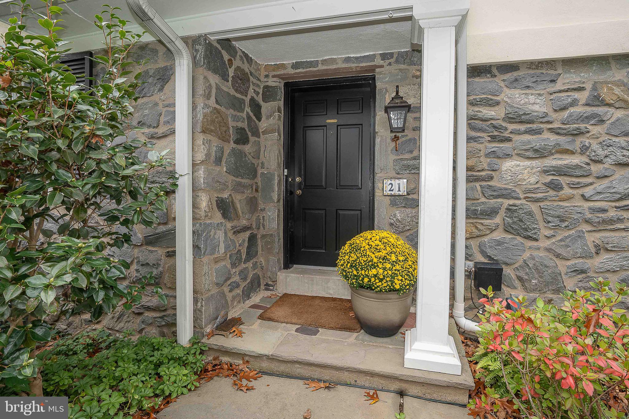 WEIRWOOD - Residential