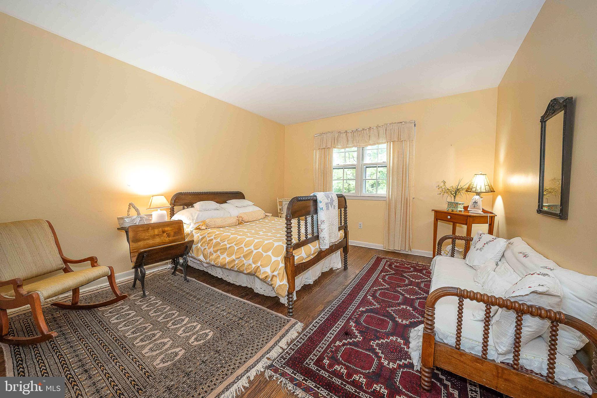 WEIRWOOD - Residential