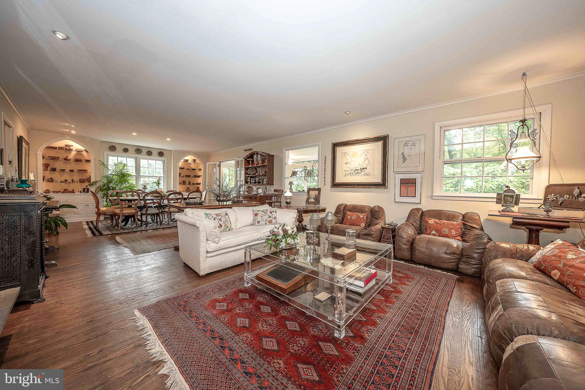 WEIRWOOD - Residential