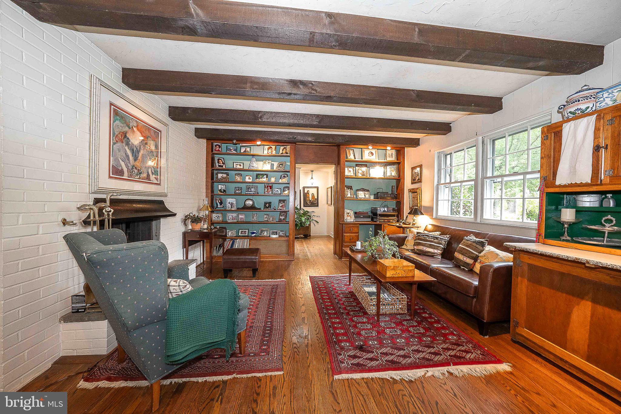 WEIRWOOD - Residential