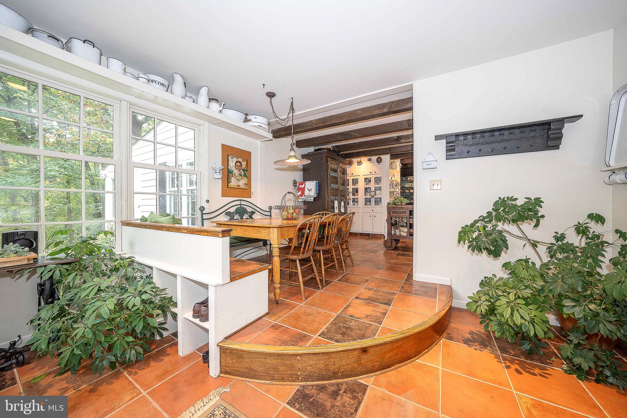 WEIRWOOD - Residential