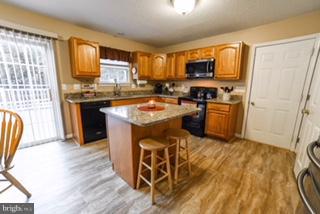 CHAPEL POINT WOODS - Residential