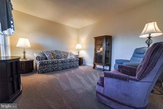 CHAPEL POINT WOODS - Residential